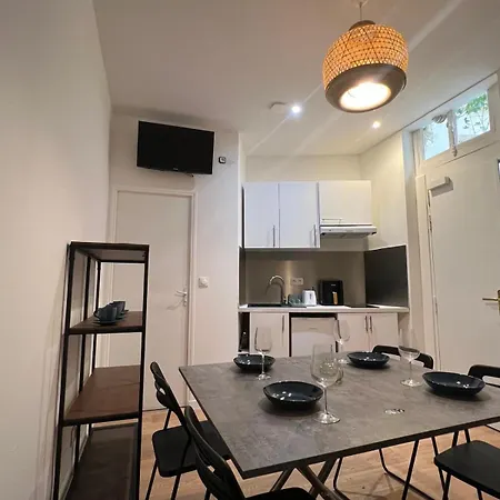 Le Havre Montmartrois 2 *